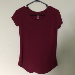 Maroon short sleeve top